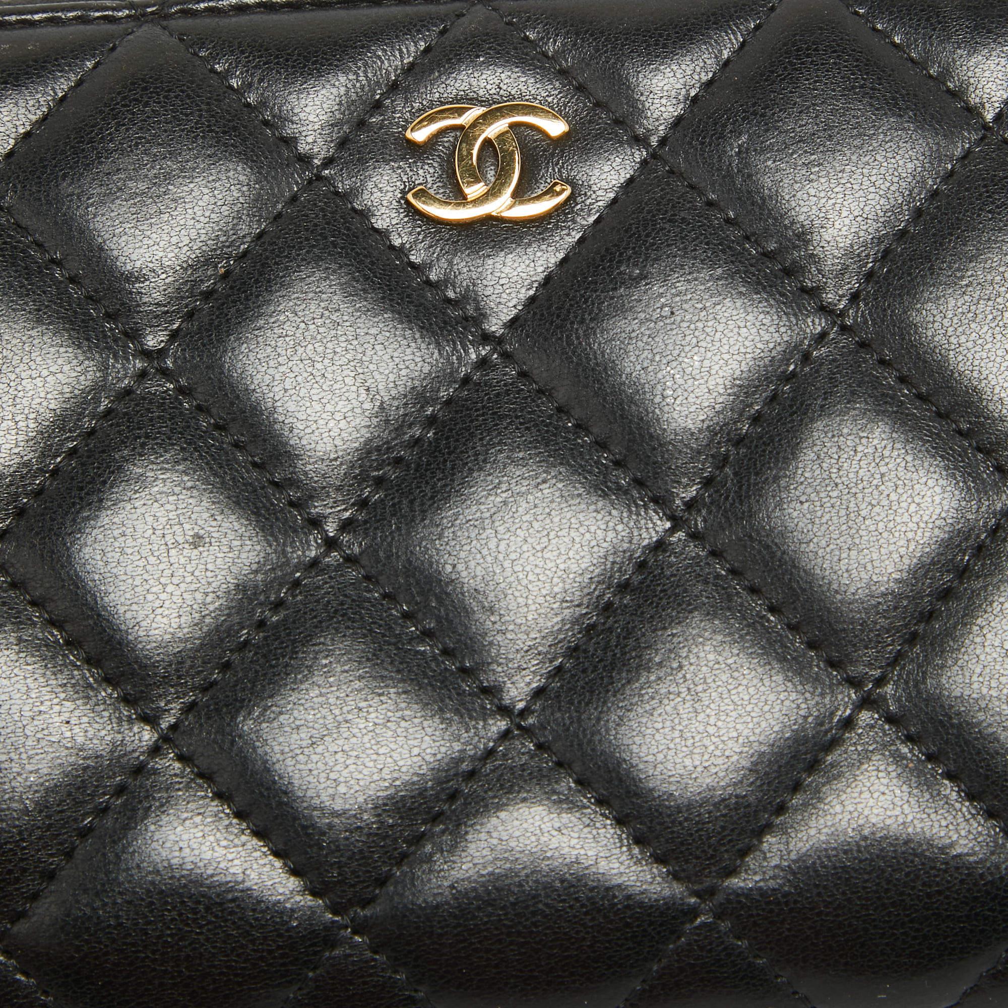 Women's Chanel Black Quilted Leather Classic Zip Around Wallet For Sale