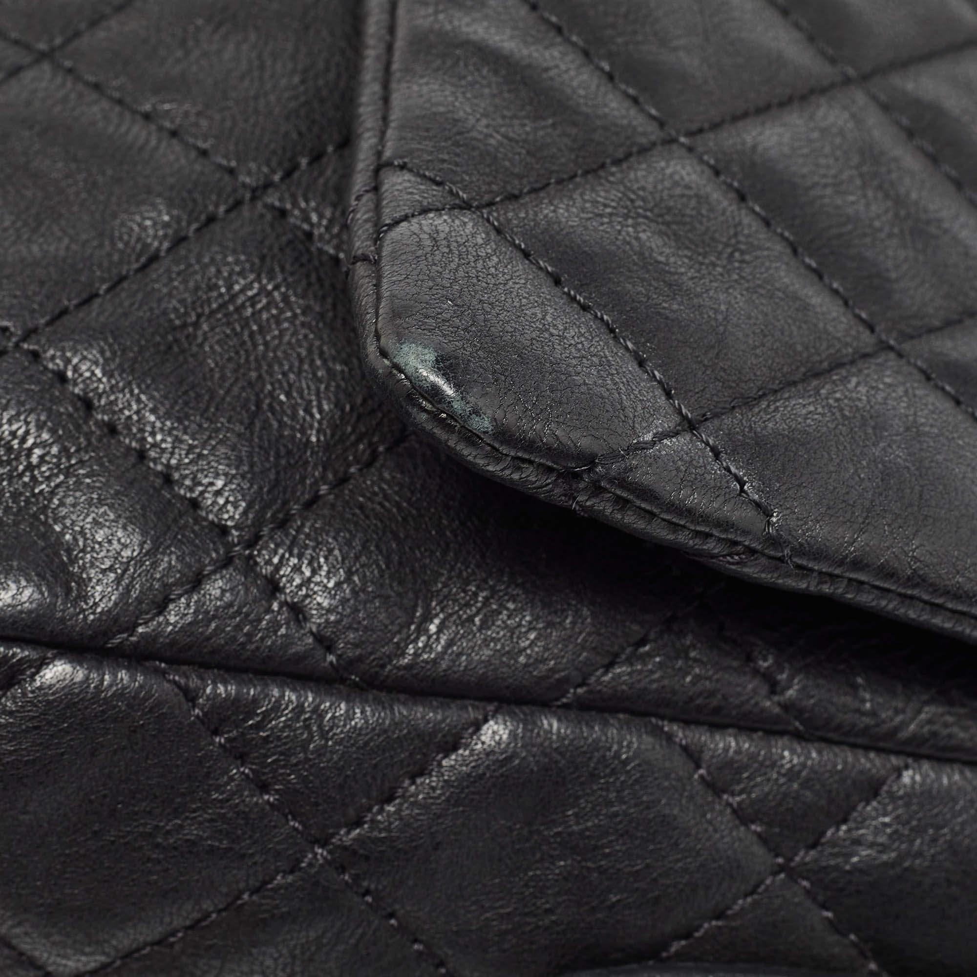 Chanel Black Quilted Leather Easy Reissue Messenger Bag For Sale 2