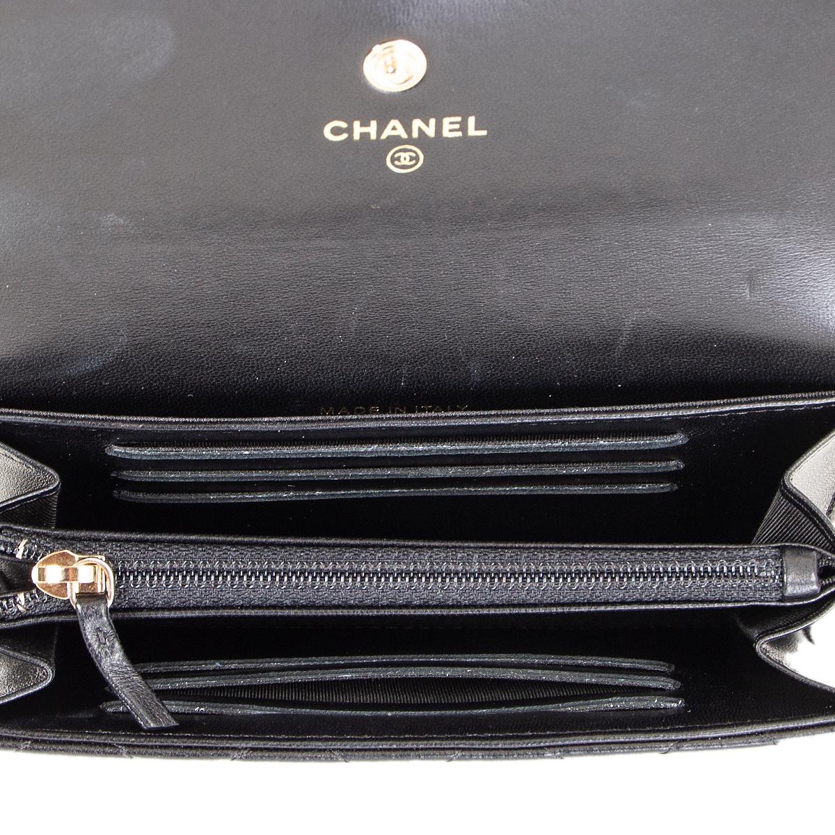 CHANEL black quilted leather EGYPT CC Wallet 1