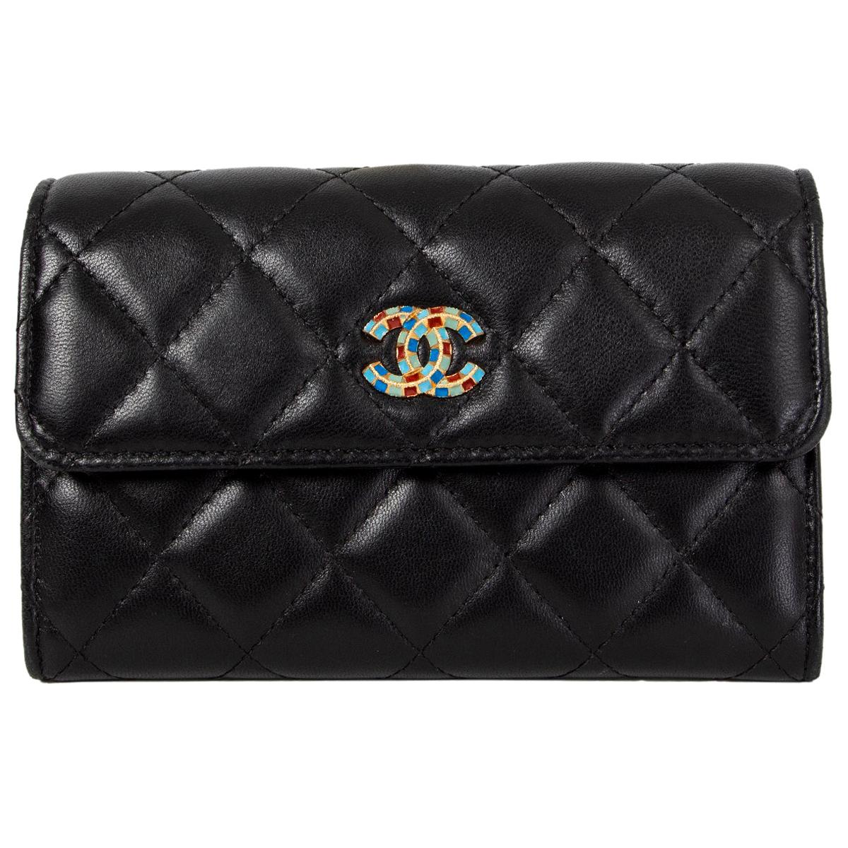 CHANEL black quilted leather EGYPT CC Wallet