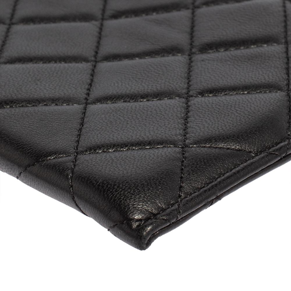 Chanel Black Quilted Leather Flat Zip Wallet at 1stDibs | chanel flat ...