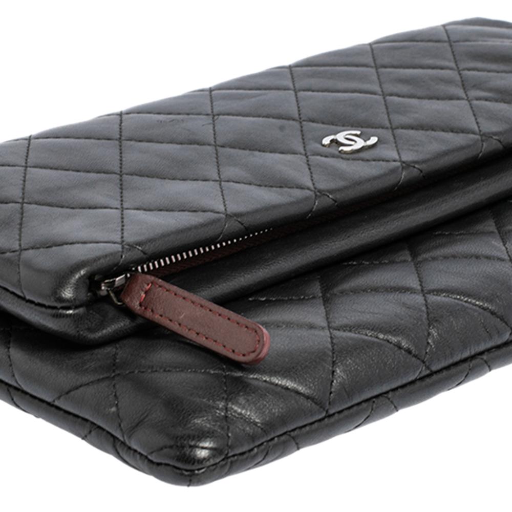 Women's Chanel Black Quilted Leather Fold Over Clutch