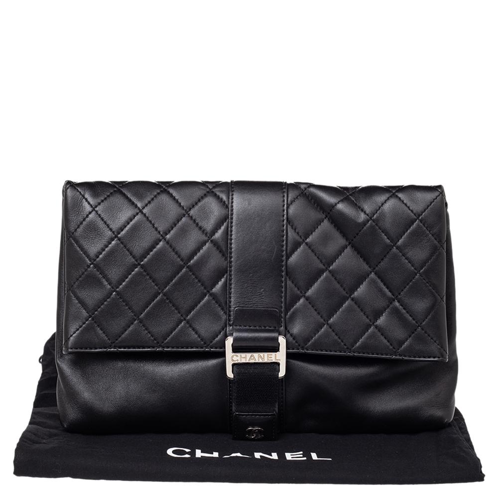 Chanel Black Quilted Leather Grip Clutch 9