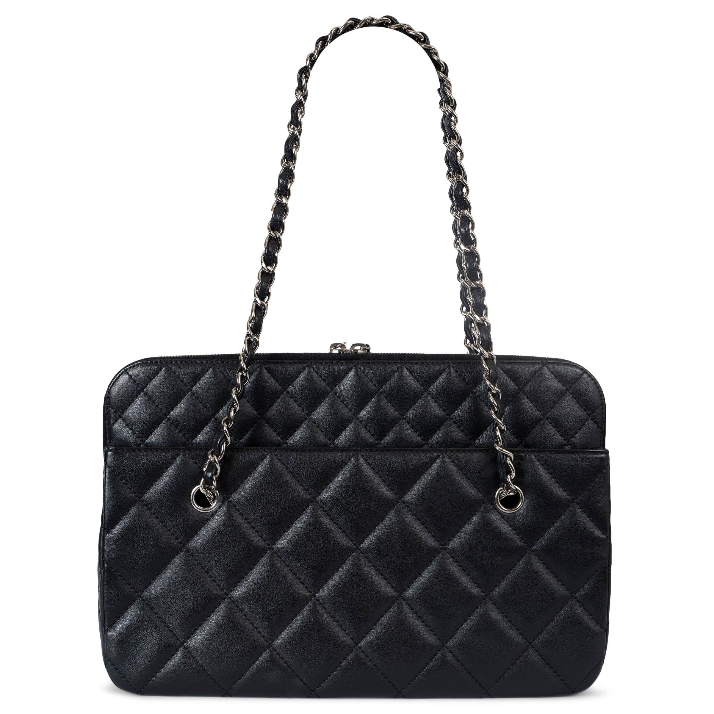 Chanel black camera bag hotsell