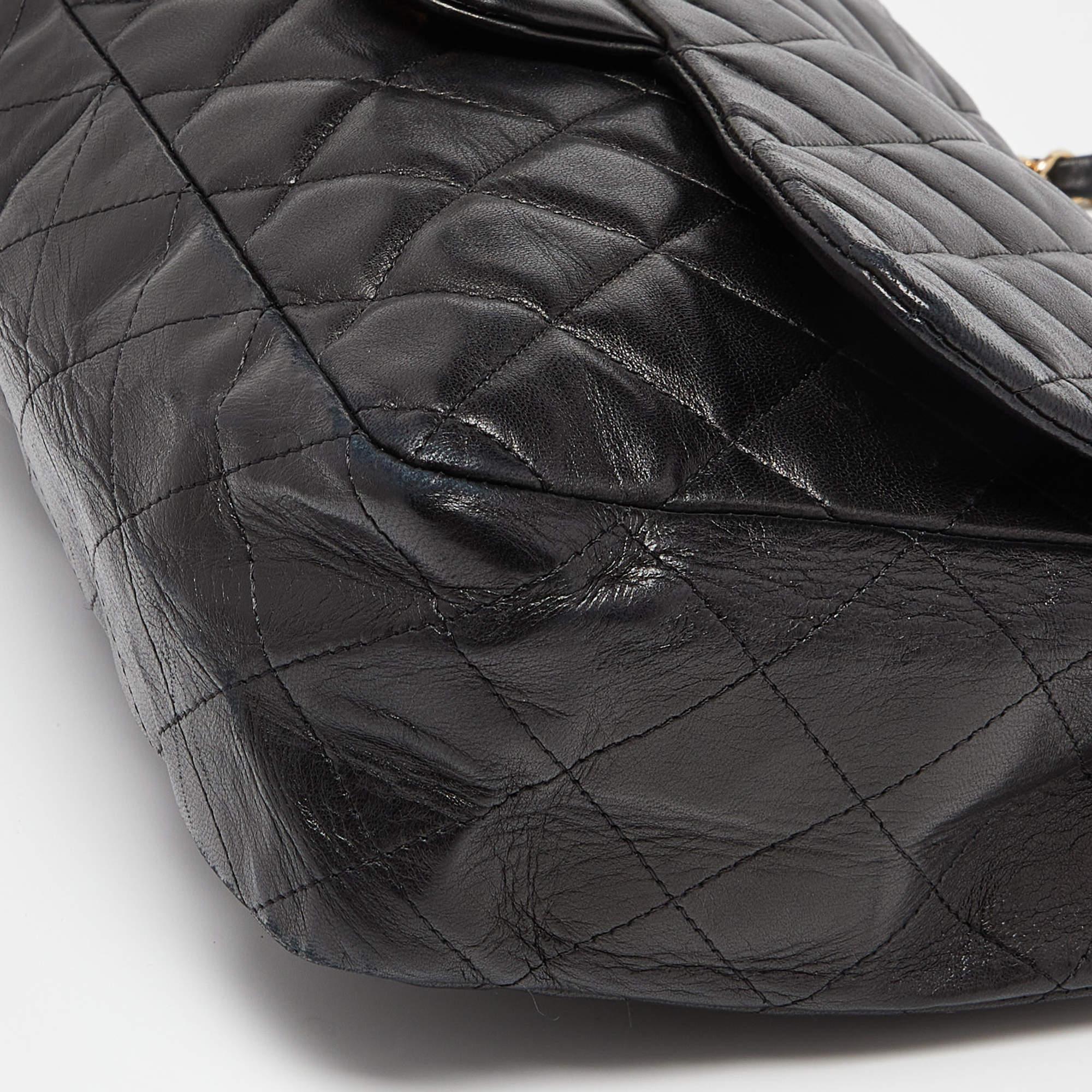 Chanel Negro Acolchado Piel Jumbo Clásico Bolso Solapa Simple 6