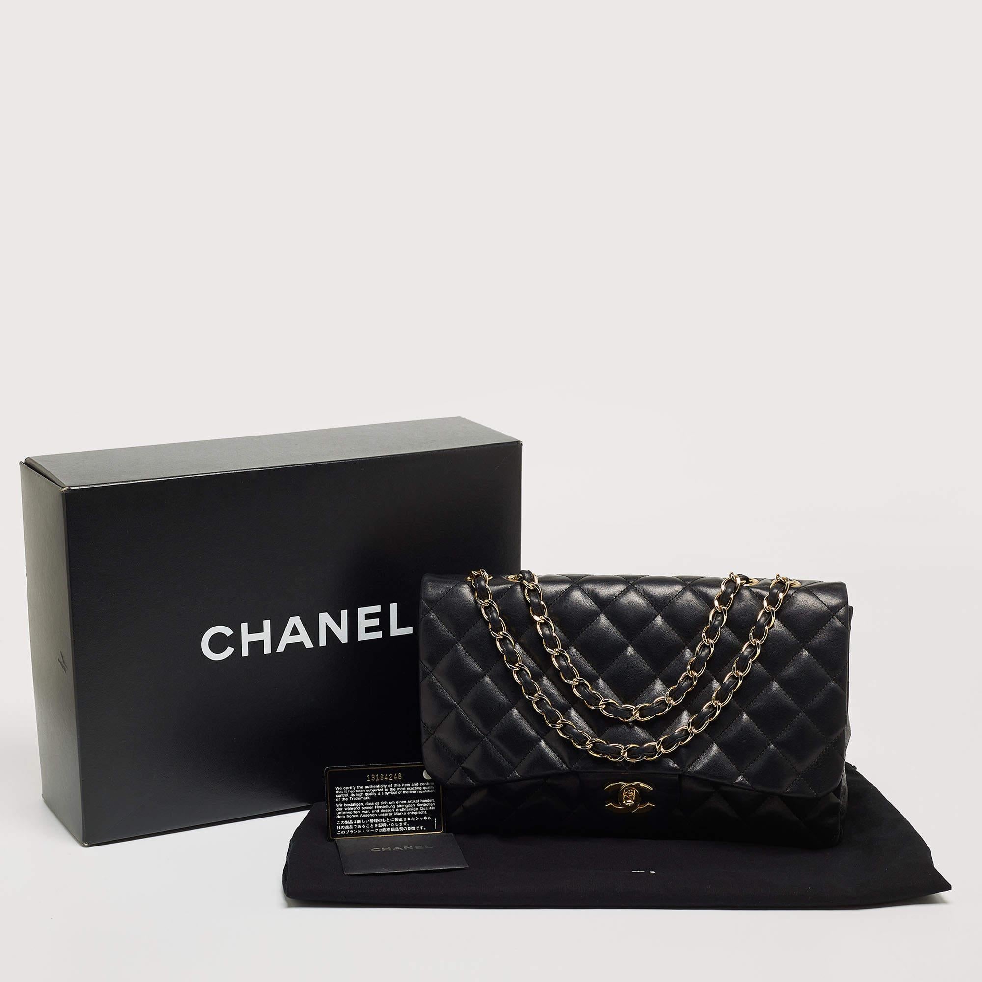 Chanel Black Quilted Leather Jumbo Classic Single Flap Bag For Sale 16