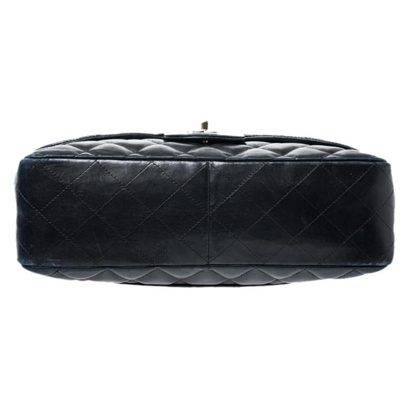 Chanel Black Quilted Leather Jumbo Classic Single Flap Bag In Good Condition In Dubai, Al Qouz 2