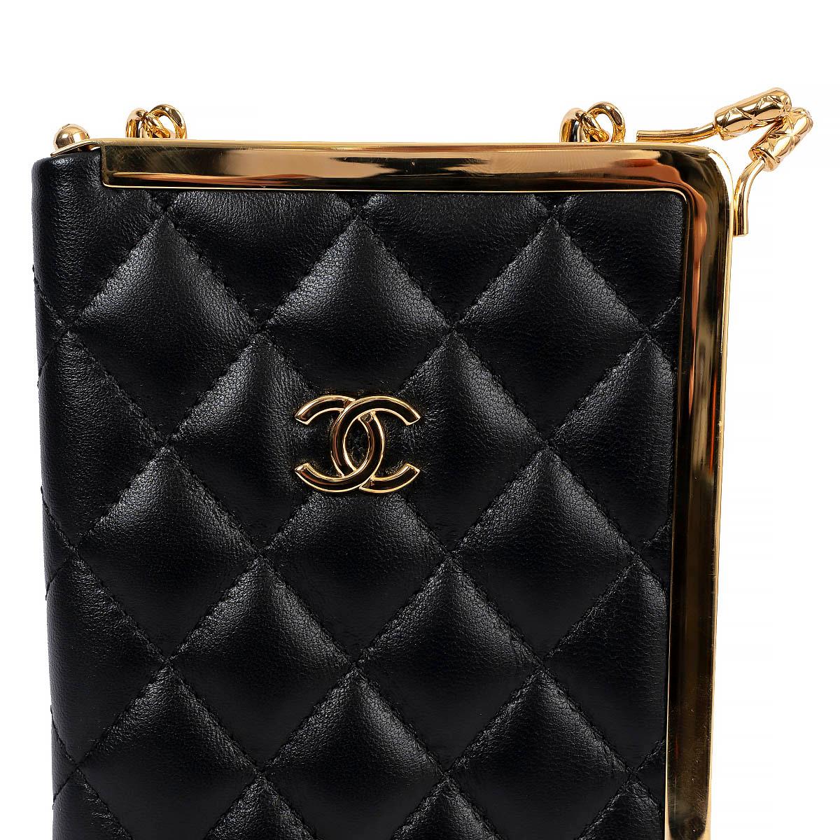 CHANEL black quilted leather KISSLOCK FRAME Clutch / Wallet on Chain WOC Bag For Sale 2
