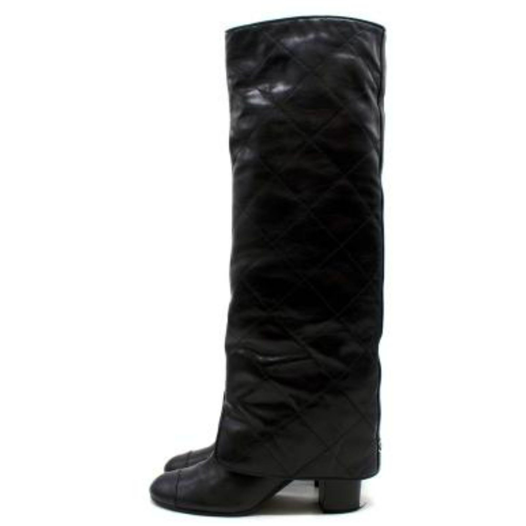 Chanel Black Quilted Leather Knee-high Boots For Sale 1
