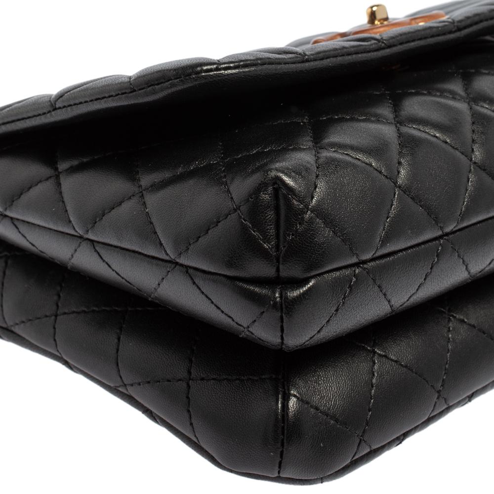 Chanel Schwarzes gestepptes Leder Klopfen auf Holz Top Handle Tasche 6