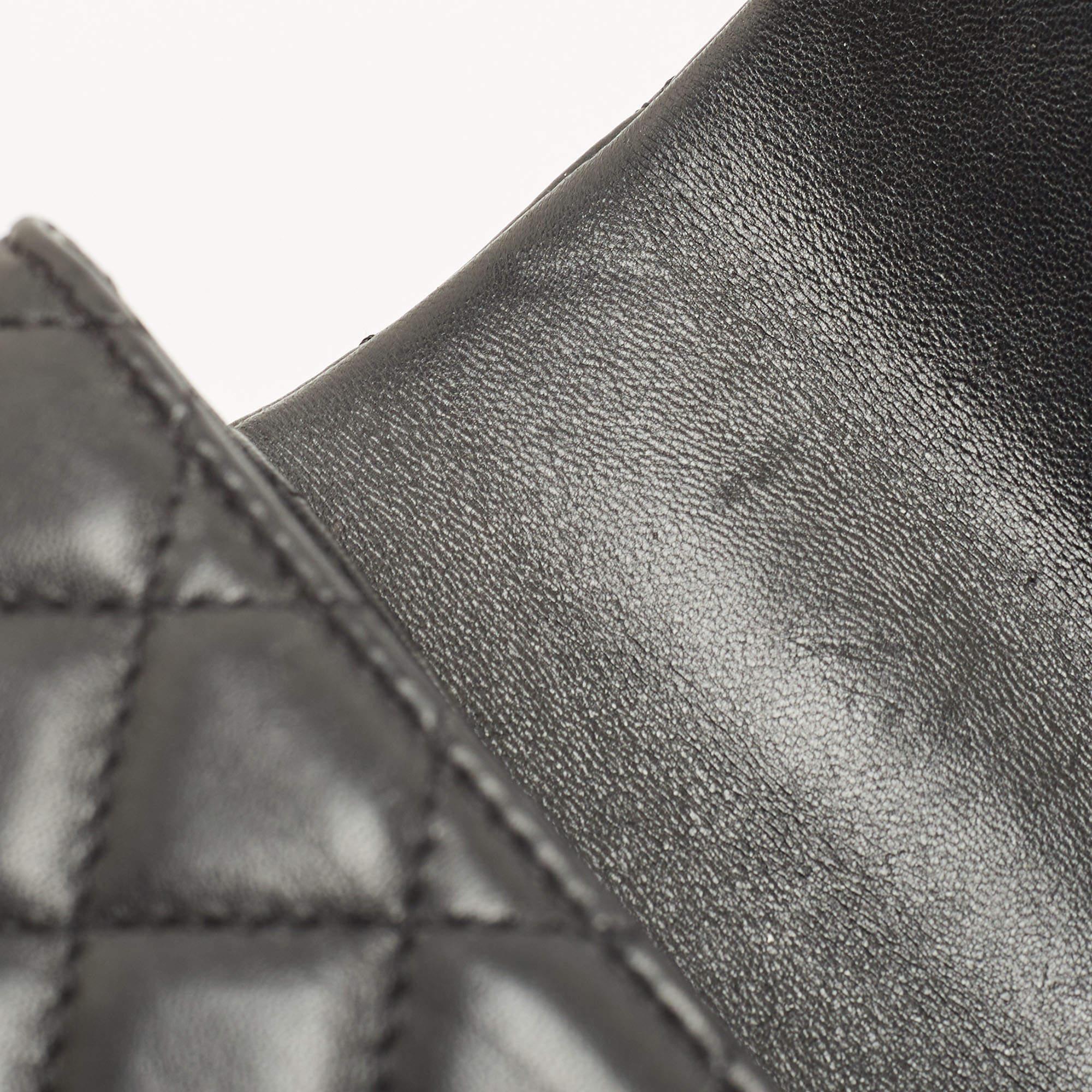 Chanel Black Quilted Leather Knock On Wood Top Handle Bag 4