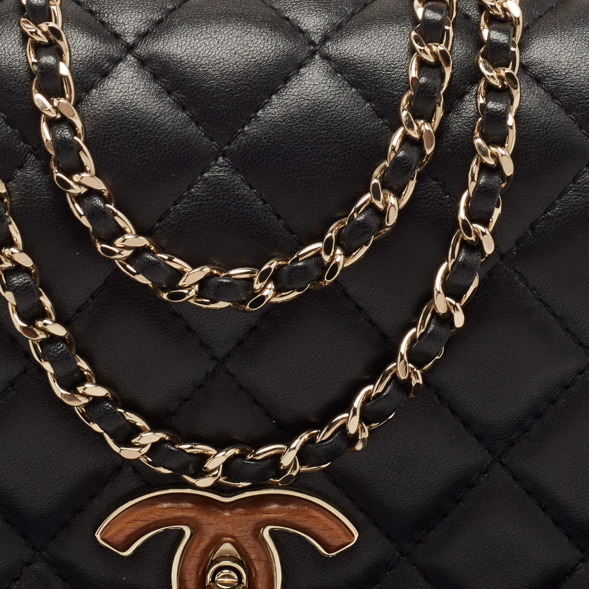 Women's Chanel Black Quilted Leather Knock On Wood Top Handle Bag