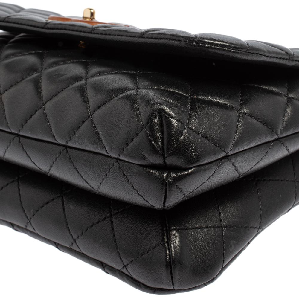 Chanel Schwarzes gestepptes Leder Klopfen auf Holz Top Handle Tasche 5