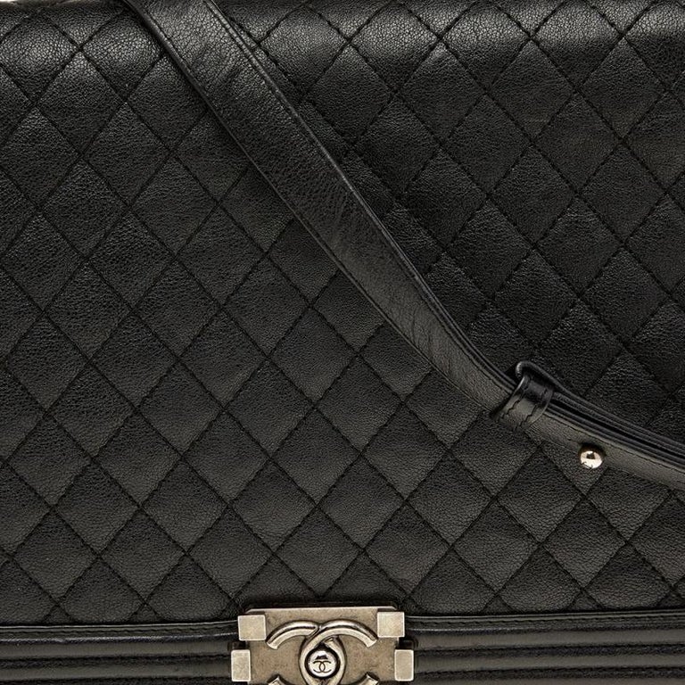 Chanel Black Quilted Leather Large Boy Flap Bag For Sale at 1stDibs