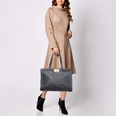 Chanel Tote grande Boy Shopper in pelle trapuntata nera