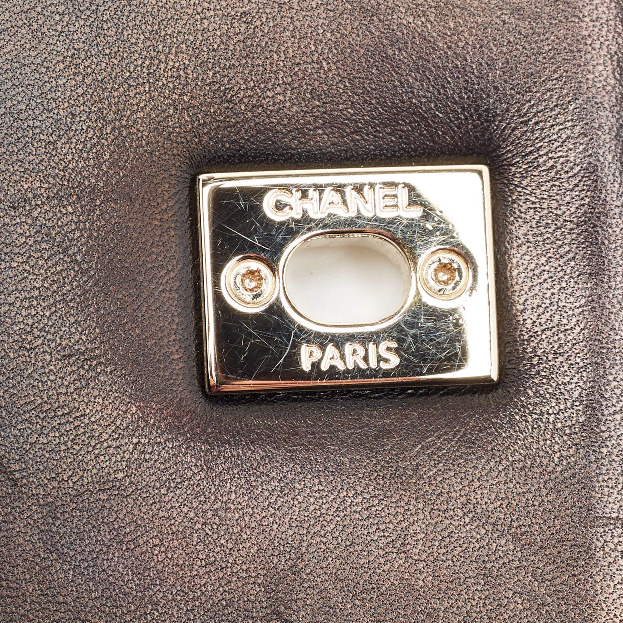 Chanel Schwarze große Trendy CC Top Handle Bag aus gestepptem Leder 11