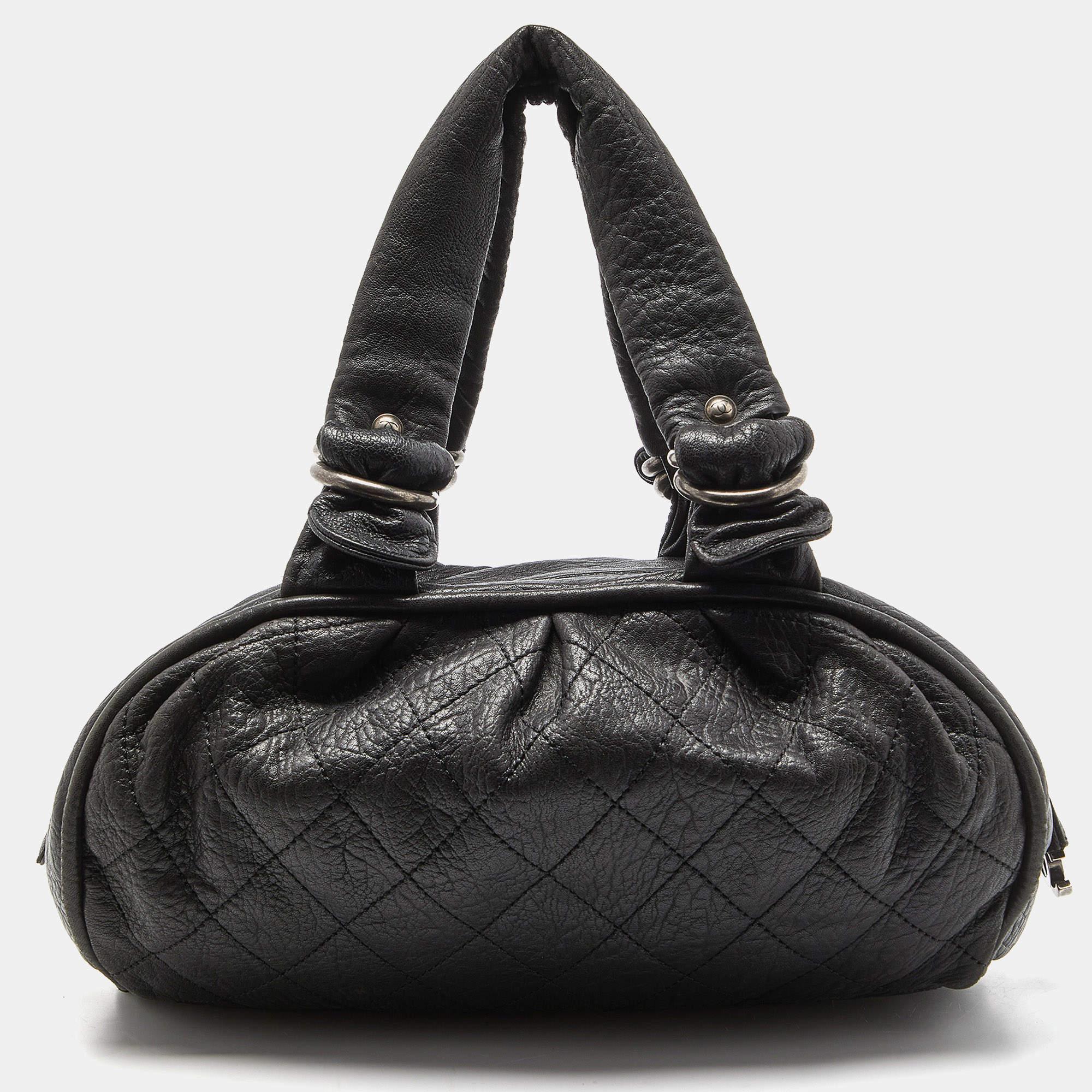 With a Chanel bag by your side, it's going to be a stylish OOTD no matter the day. Here, we have this Chanel Le Marais Bowler bag just for you. Its classy shape, minimal details, and simple elegance make it a worthy purchase and a versatile