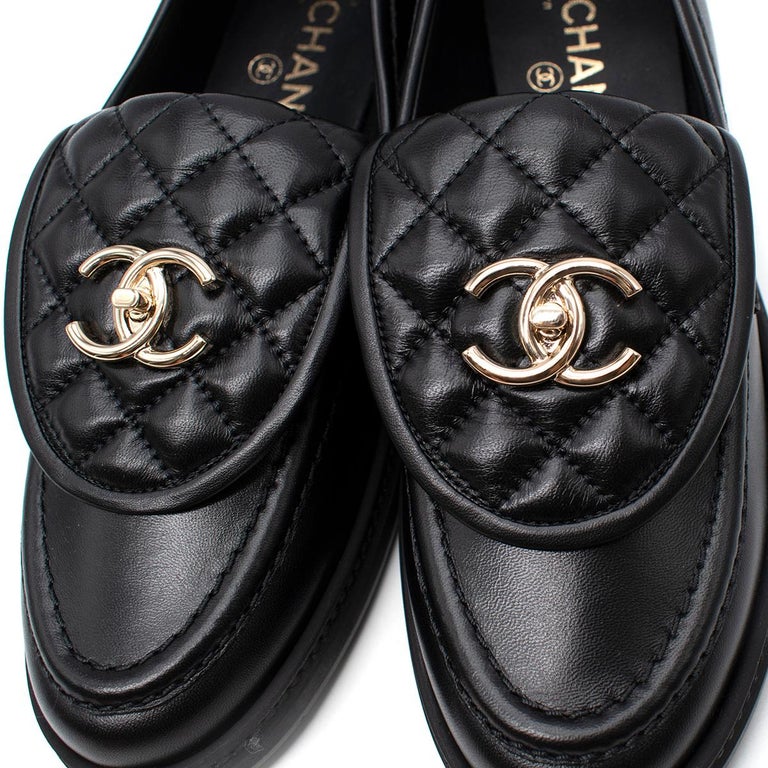 Chanel Dallas Leather Loafers Shoes Sz 37 Black Golden ref.198861 - Joli  Closet