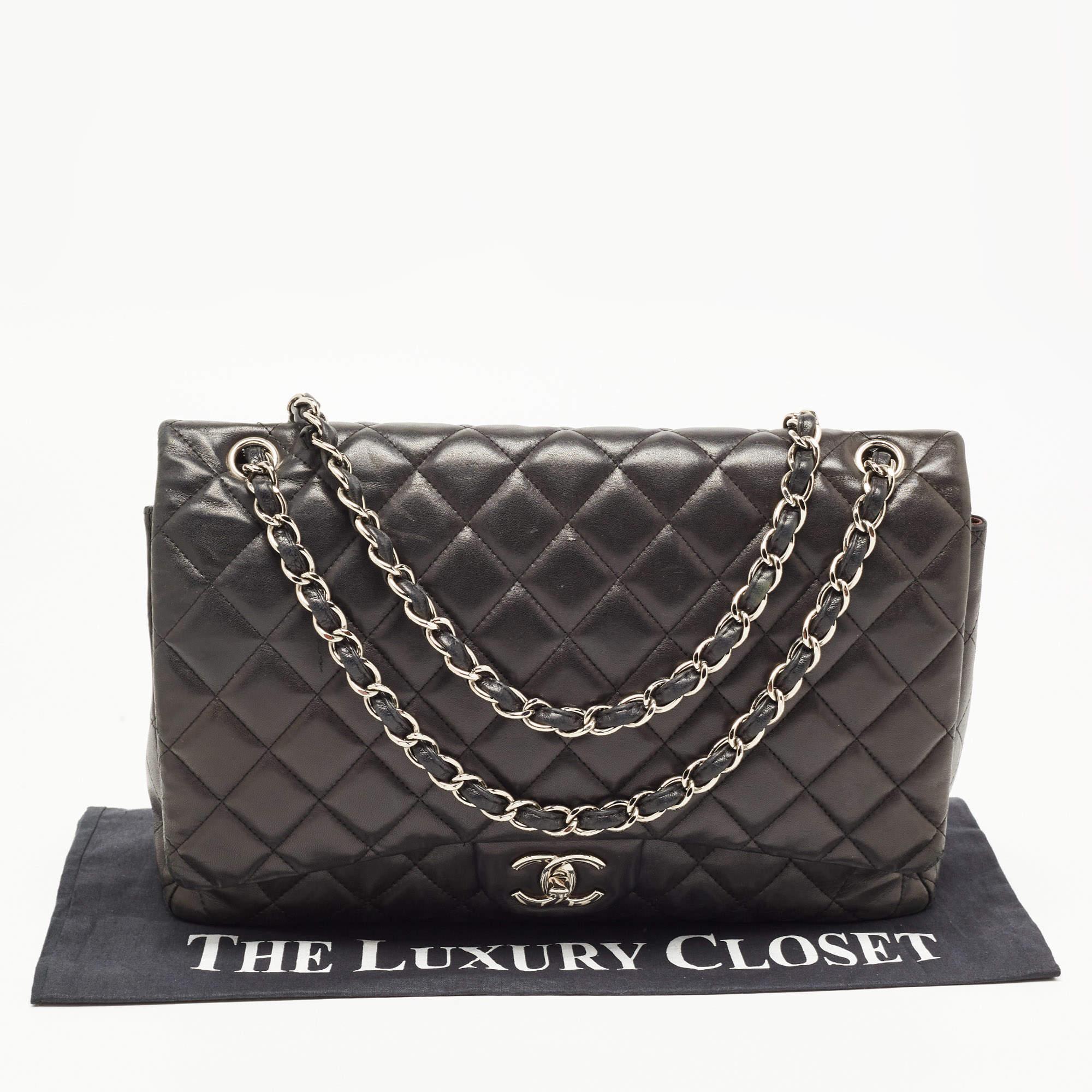 Chanel Black Quilted Leather Maxi Classic Double Flap Bag For Sale 14