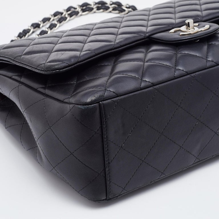 Chanel Black Quilted Leather Maxi Classic Double Flap Bag For Sale 5