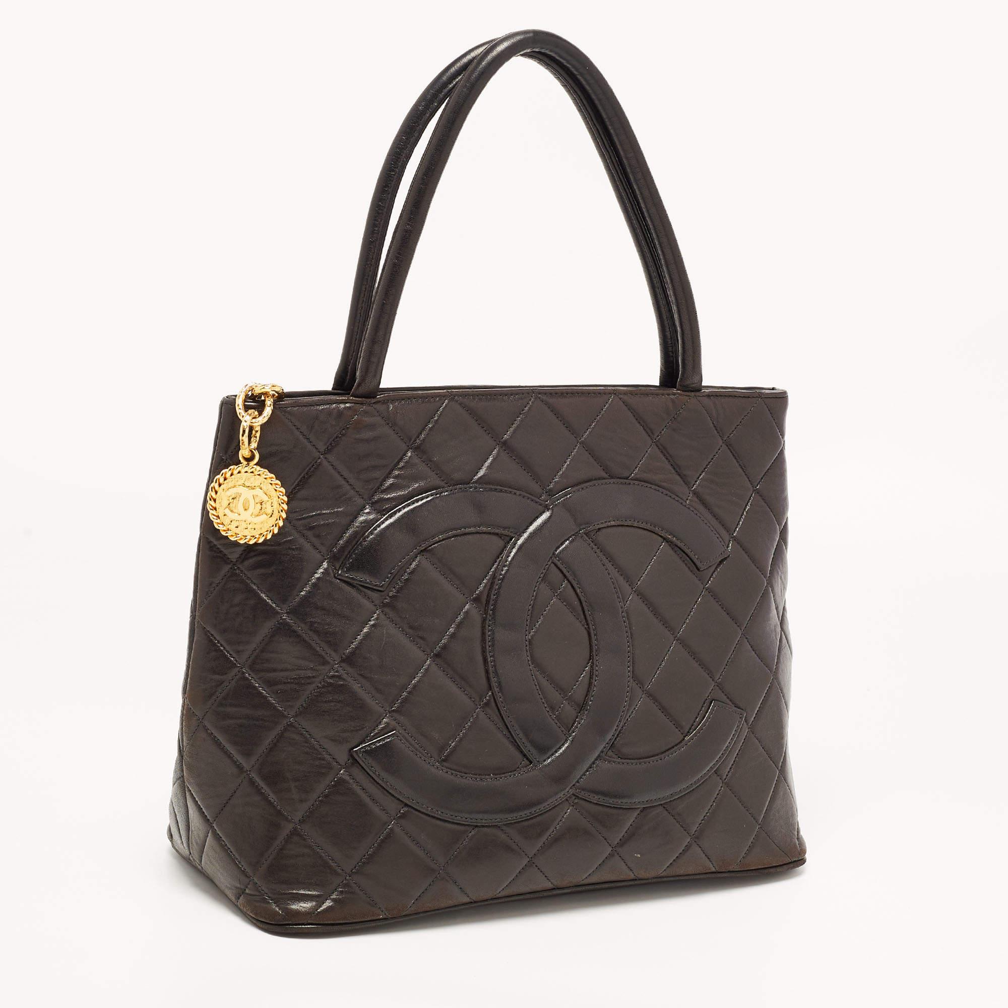 Women's Chanel Black Quilted Leather Medallion Tote