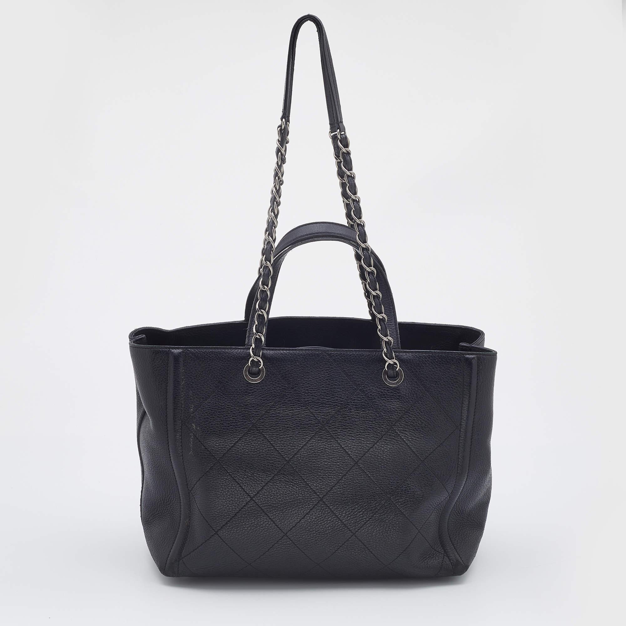 Women's Chanel Black Quilted Leather Medium CC Shopper Tote