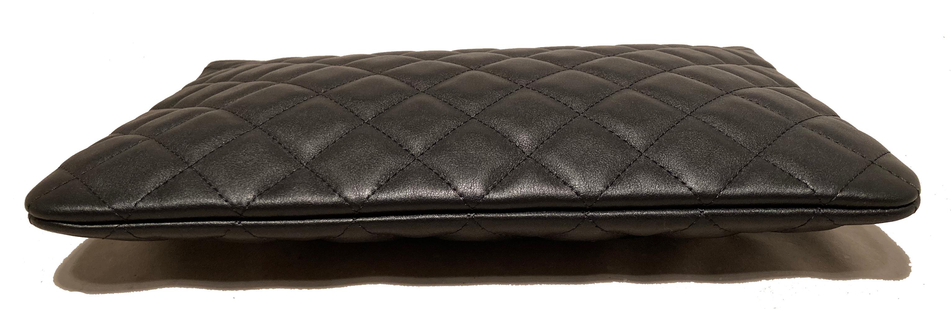 Women's Chanel Black Quilted Leather Medium O Pouch