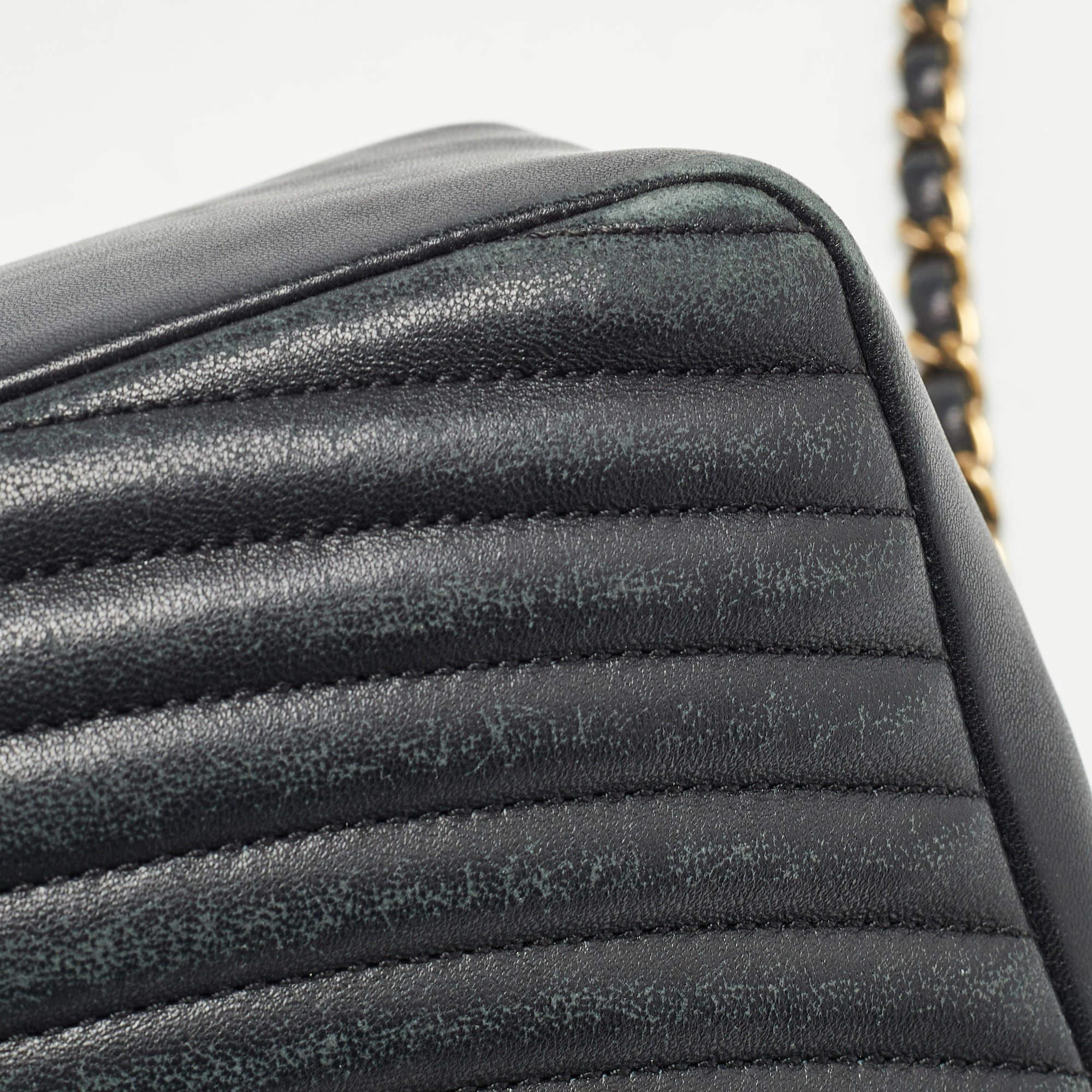 Chanel Black Quilted Leather Medium Pagoda Flap Bag 3