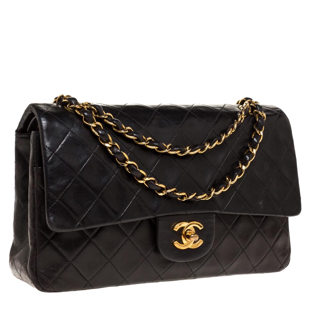 Women's Chanel Black Quilted Leather Medium Vintage Classic Double Flap Bag