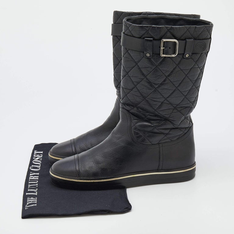 Chanel Boots Size 41 - 8 For Sale on 1stDibs