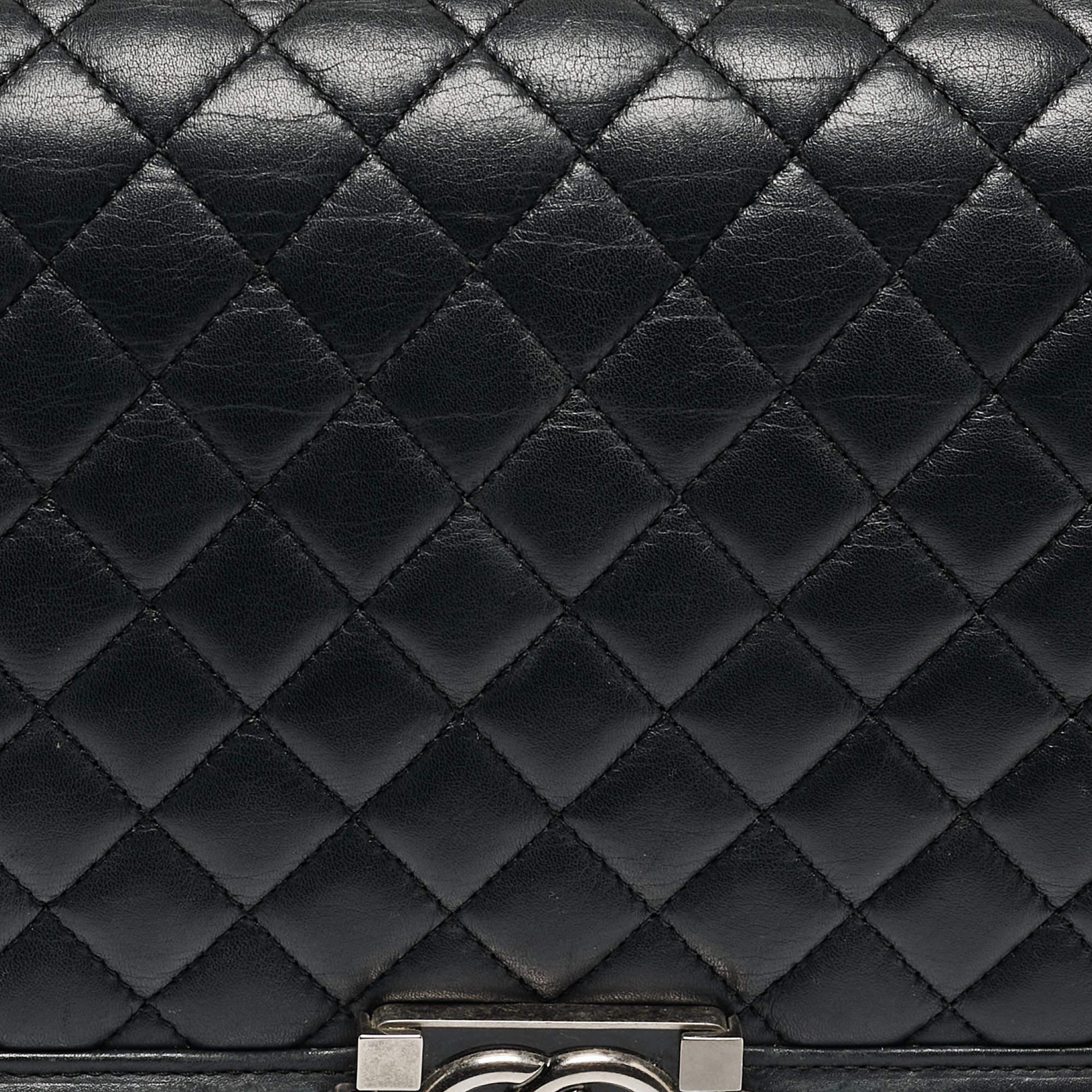 Chanel Black Quilted Leather New Medium Boy Shoulder Bag For Sale 9