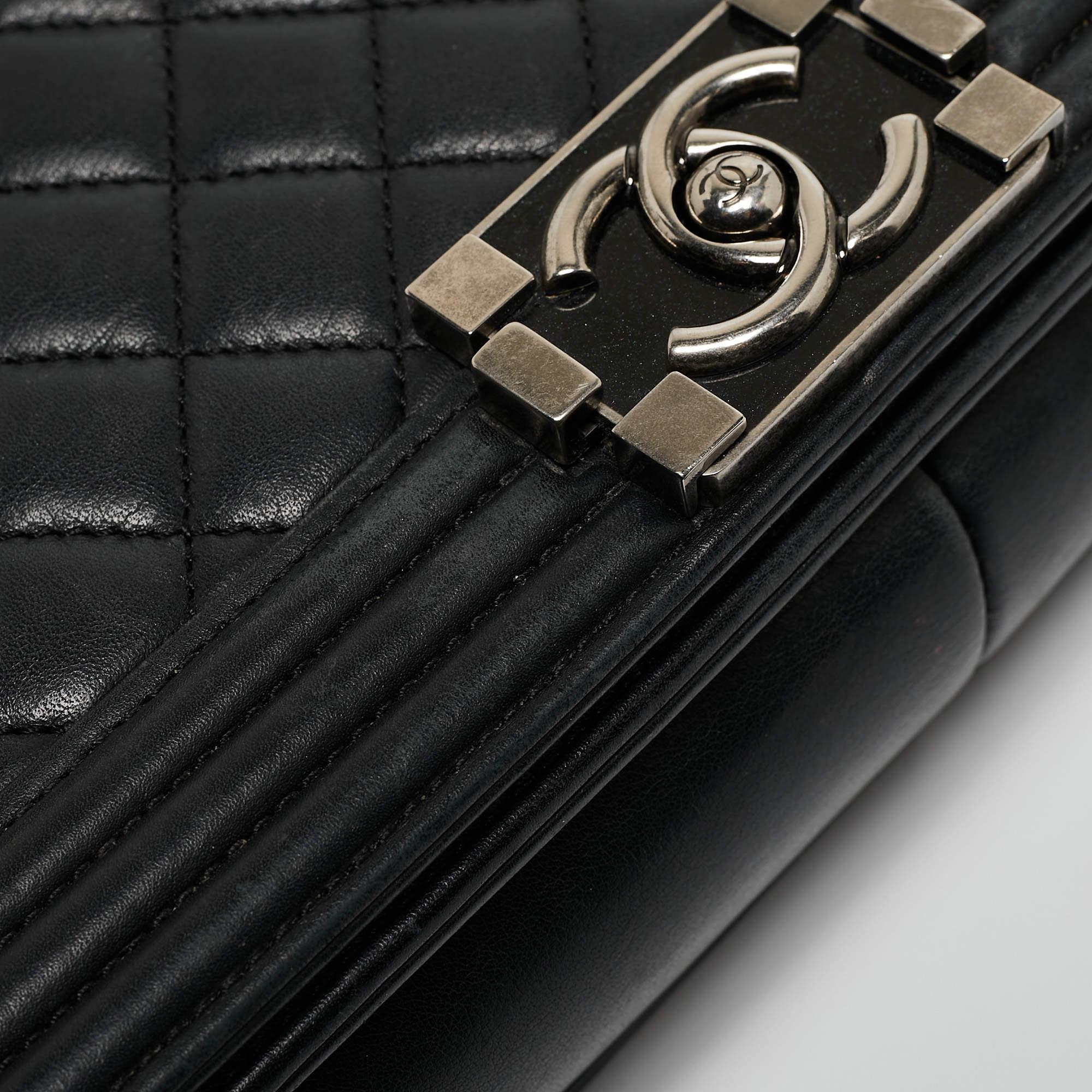 Chanel Black Quilted Leather New Medium Boy Shoulder Bag For Sale 13