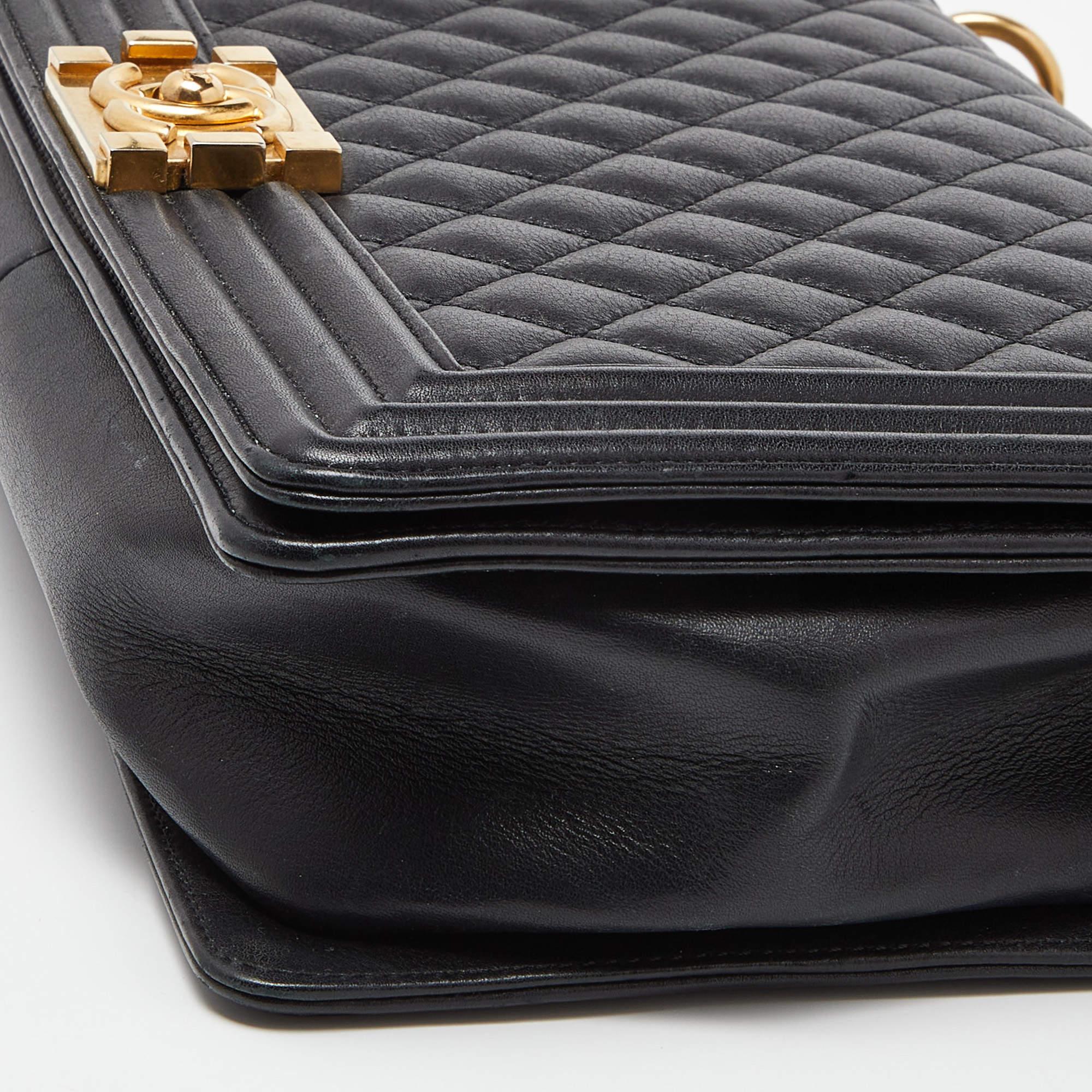 Chanel Black Quilted Leather New Medium Boy Shoulder Bag 4