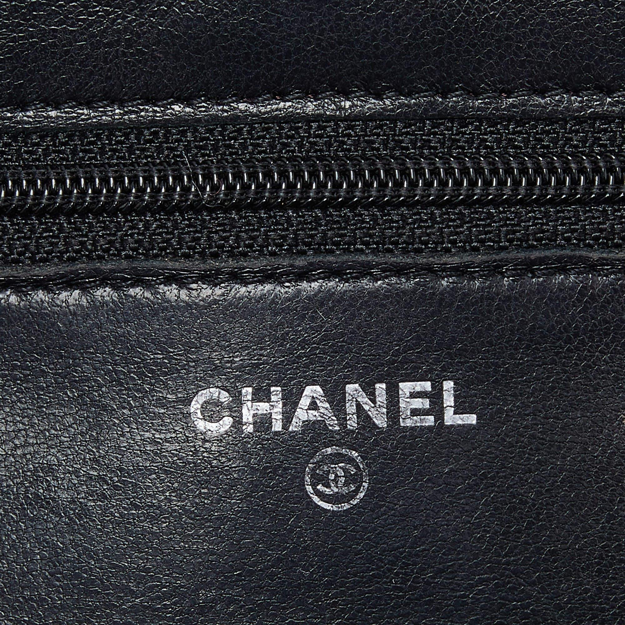 Chanel Black Quilted Leather O Mini Wallet on Chain 3