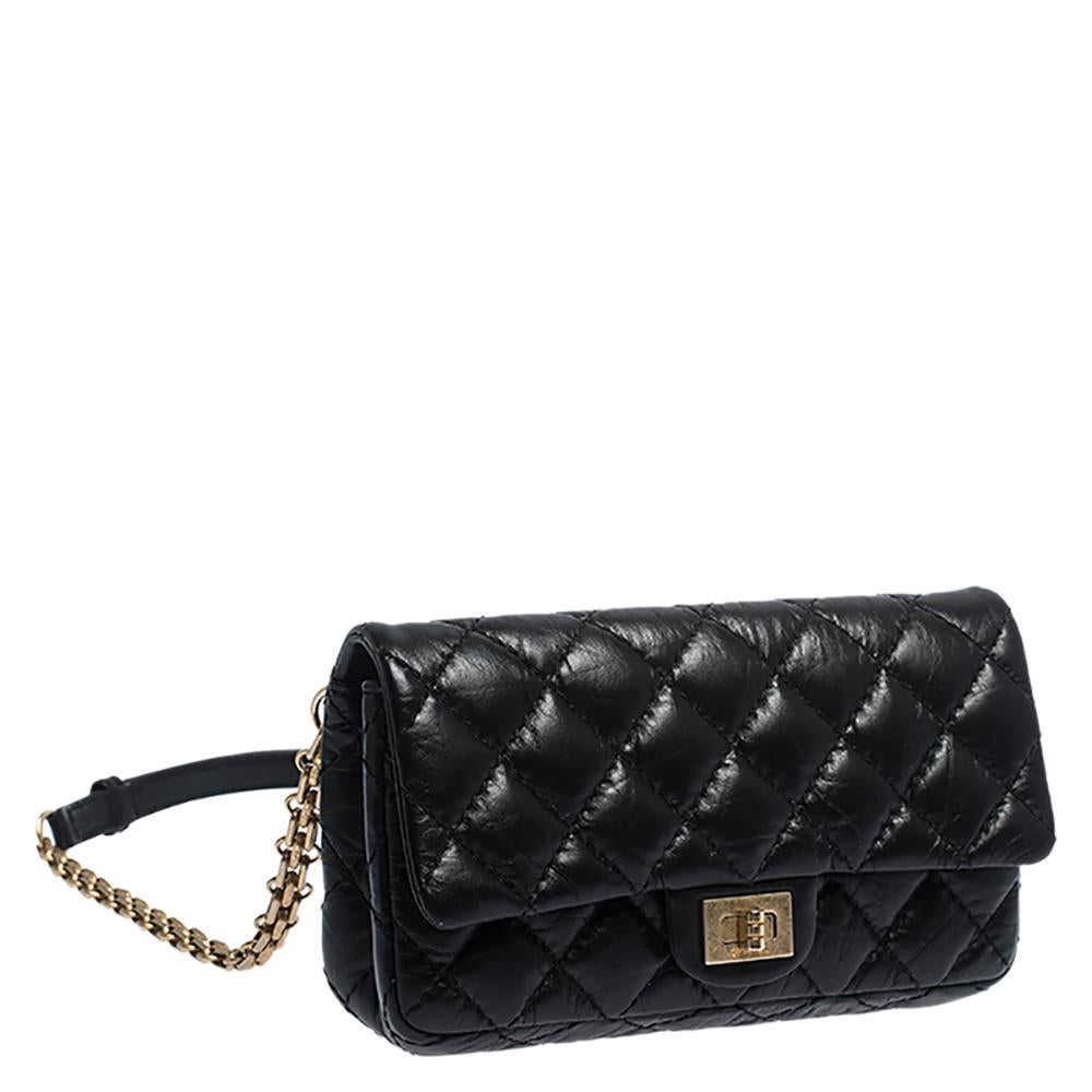 Chanel Black Quilted Leather Reissue 2.55 Belt Bag In Good Condition In Dubai, Al Qouz 2