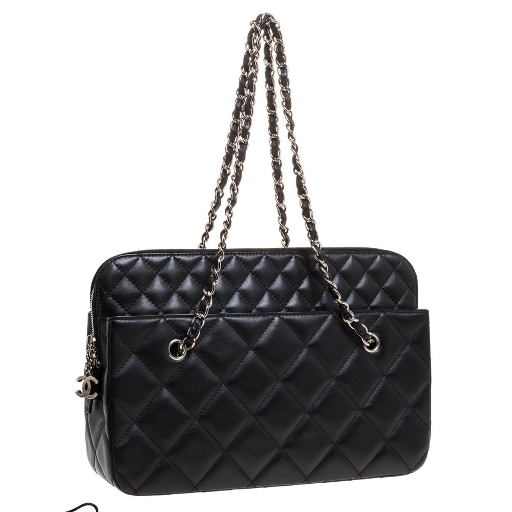 Chanel Black Quilted Leather Shoulder Bag 7