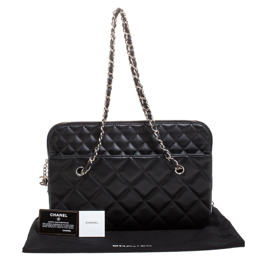 Chanel Black Quilted Leather Shoulder Bag 8