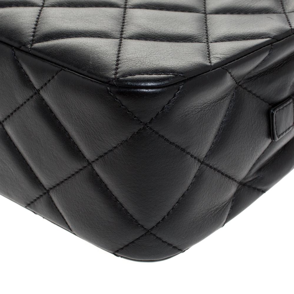 Chanel Black Quilted Leather Shoulder Bag 4