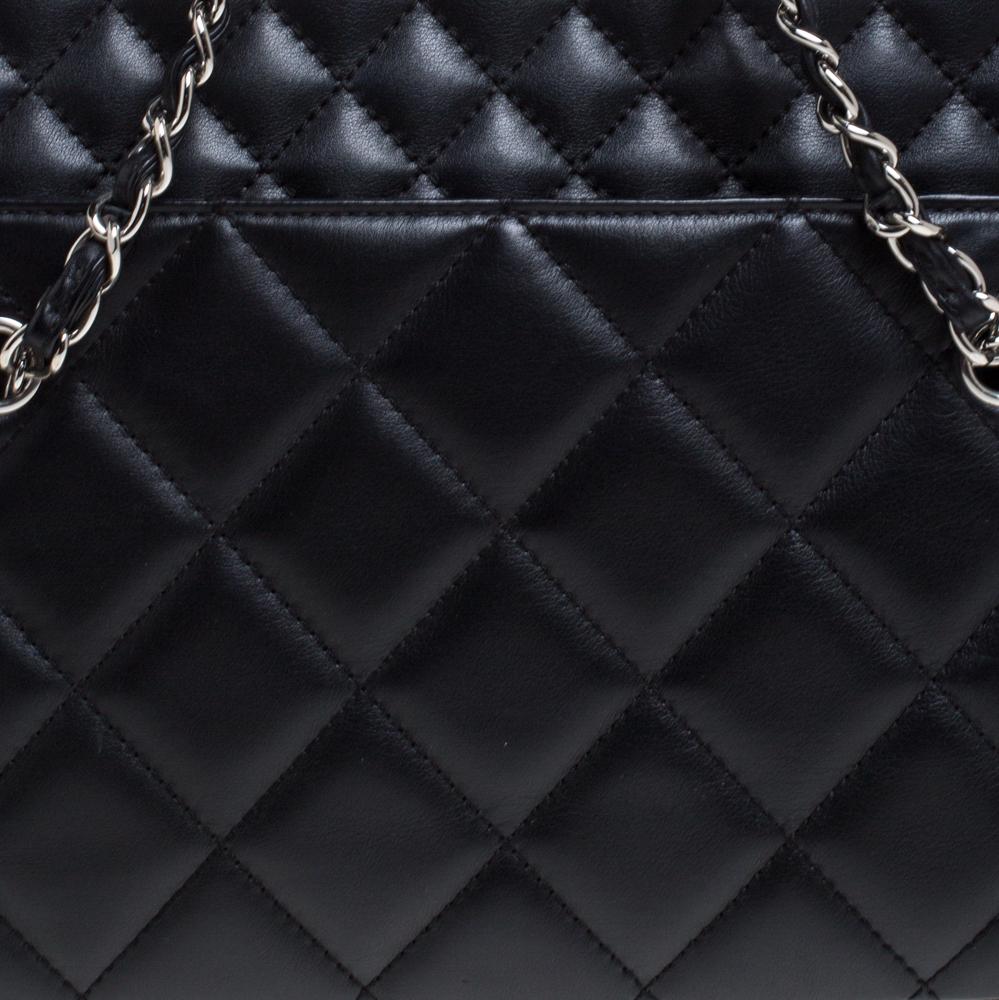 Chanel Black Quilted Leather Shoulder Bag 5