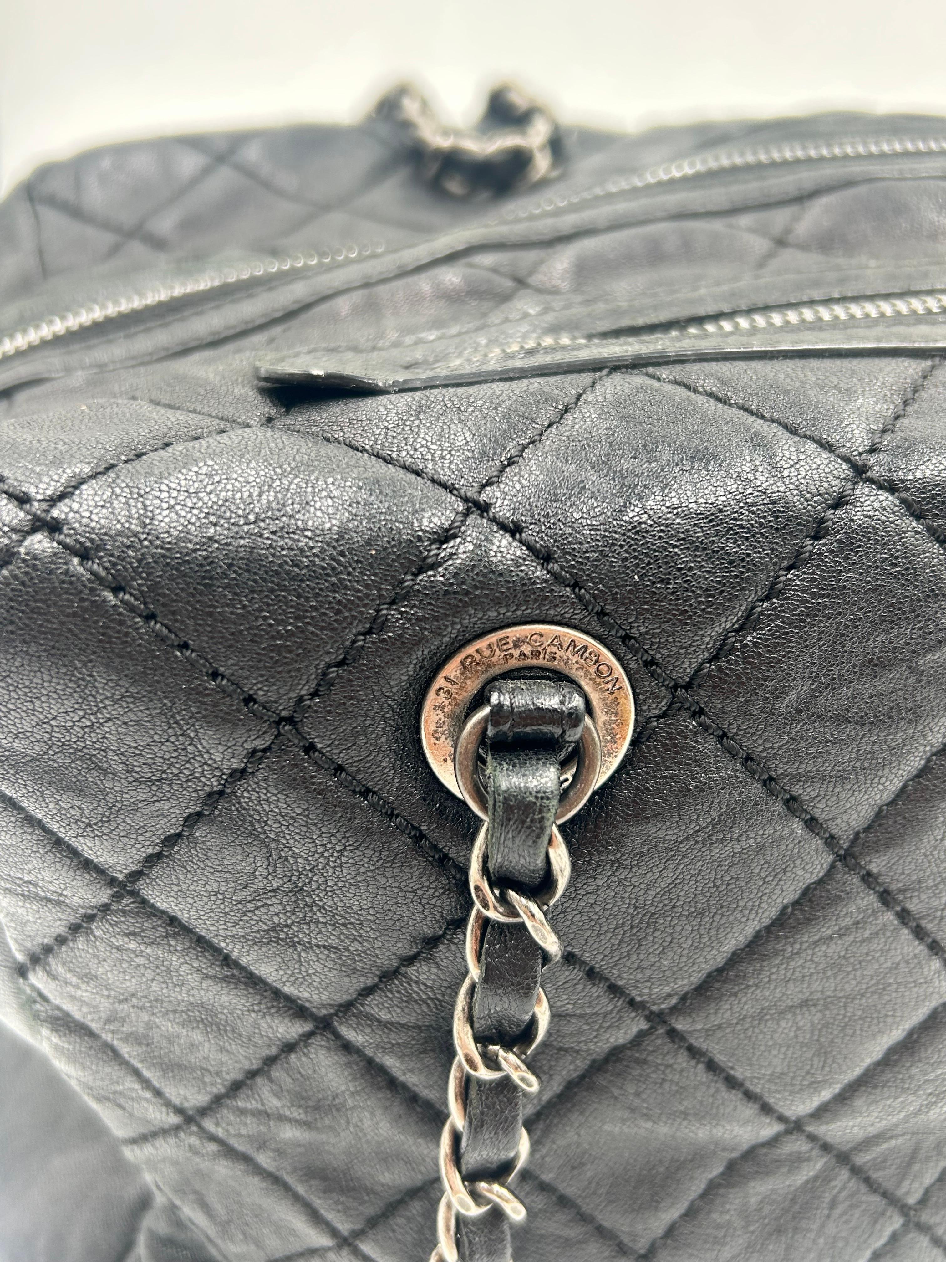 Chanel Black Quilted Leather Silver Hardware Bag 2016 en vente 4