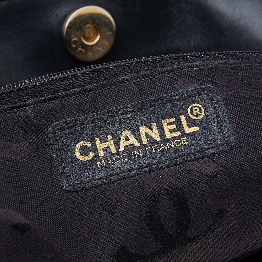 Chanel Black Quilted Leather Small Wild Stitch Tote In Good Condition In Dubai, Al Qouz 2