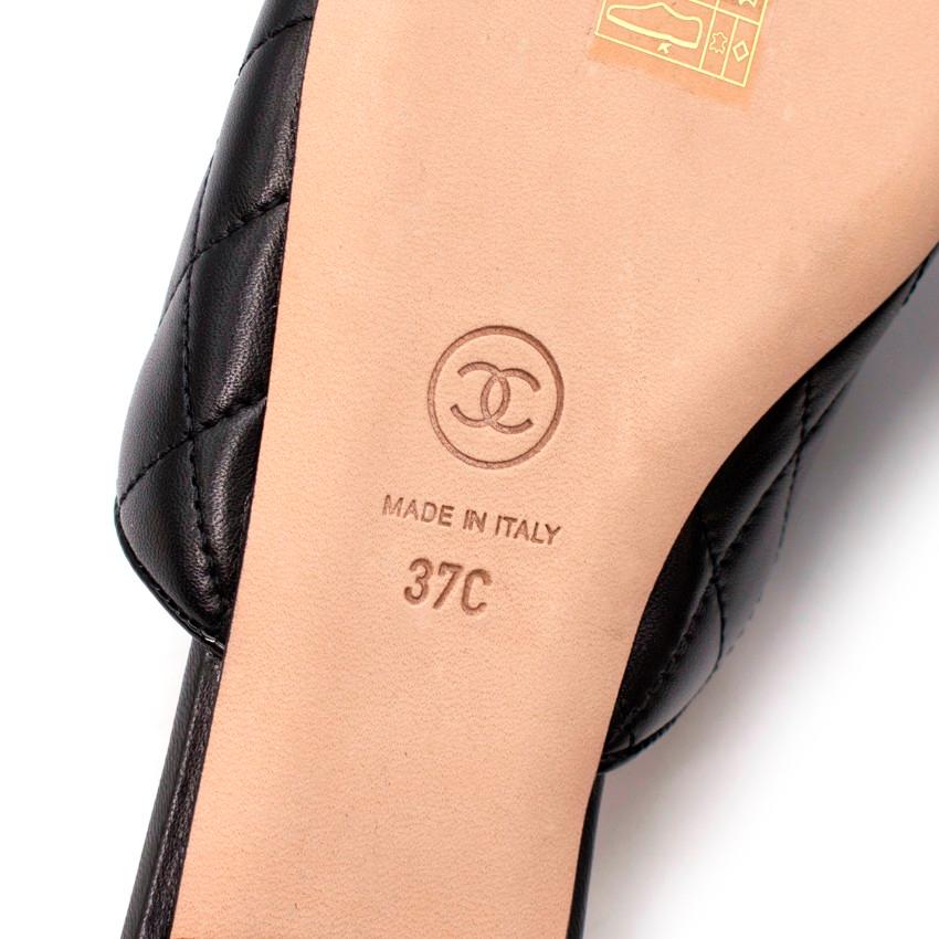 Chanel Black Quilted Leather Suede CC Logo Embroidered Toe-Cap Mules For Sale 4