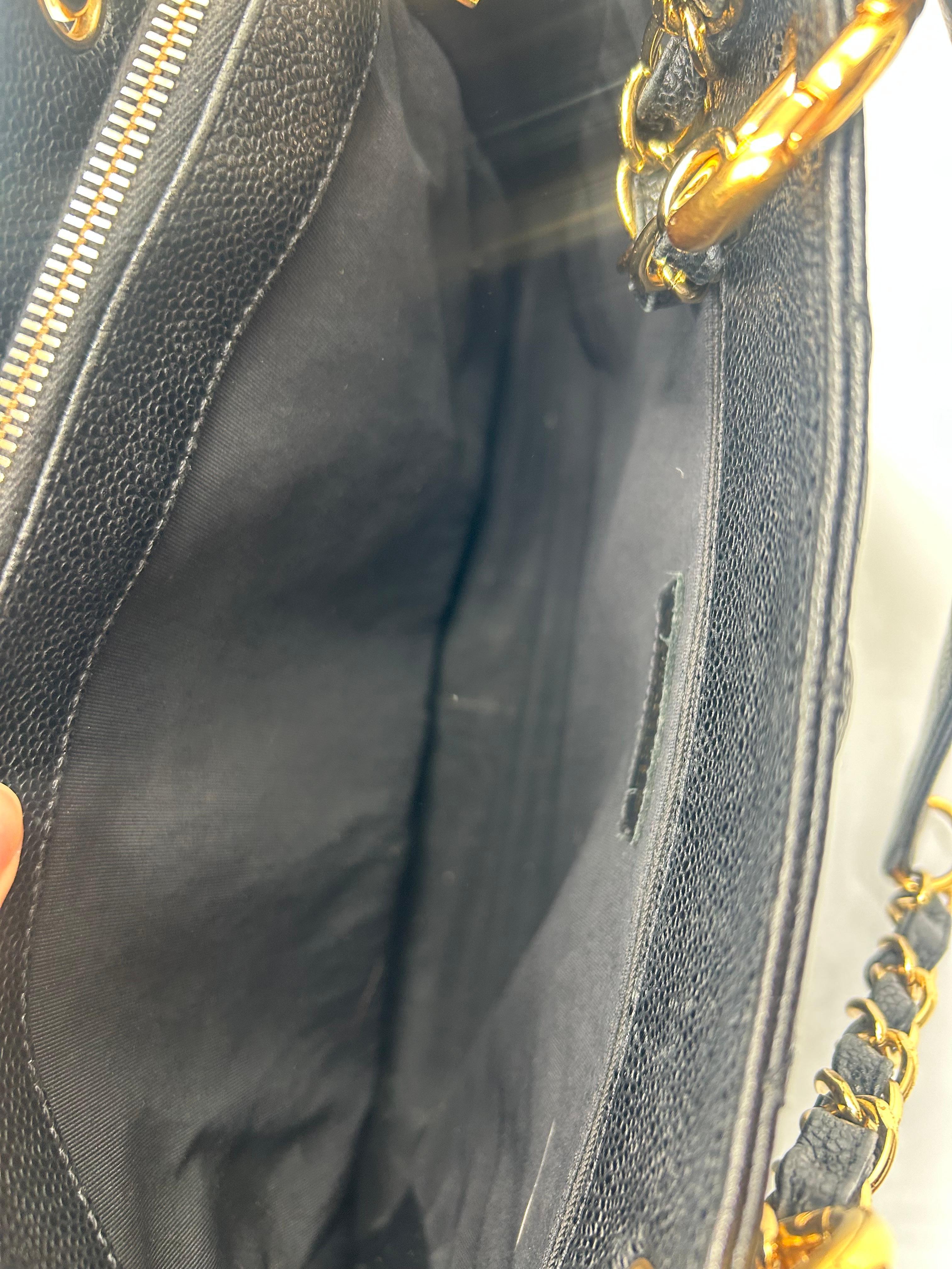 Chanel - Sac à main en cuir matelassé noir 2008 en vente 3