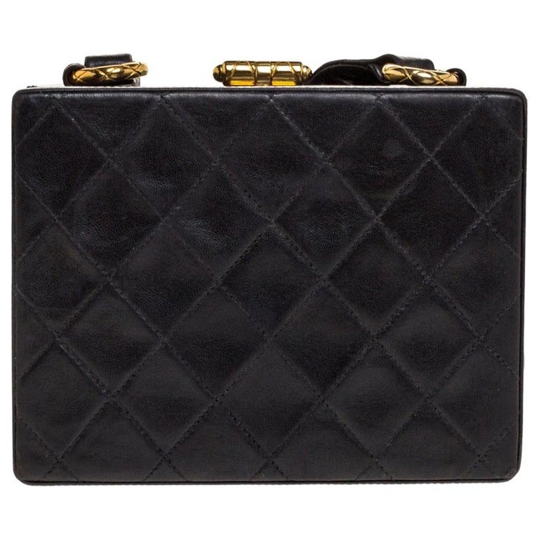 Chanel Black Quilted Leather Vintage Box Bag at 1stDibs