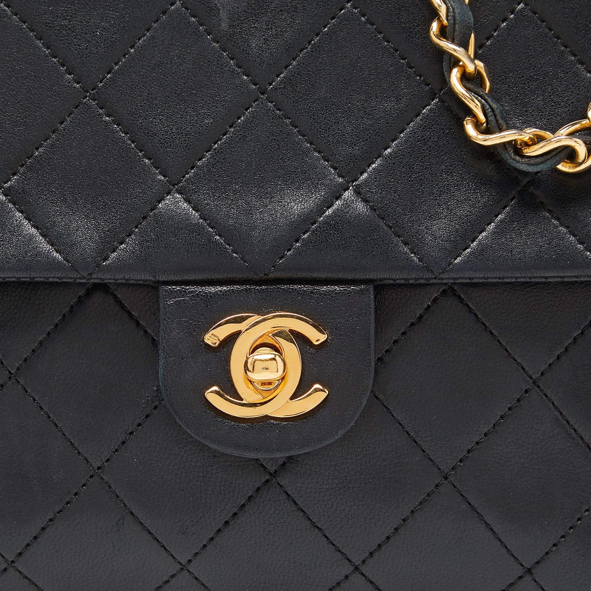 Chanel Black Quilted Leather Vintage Flap Shoulder Bag 2