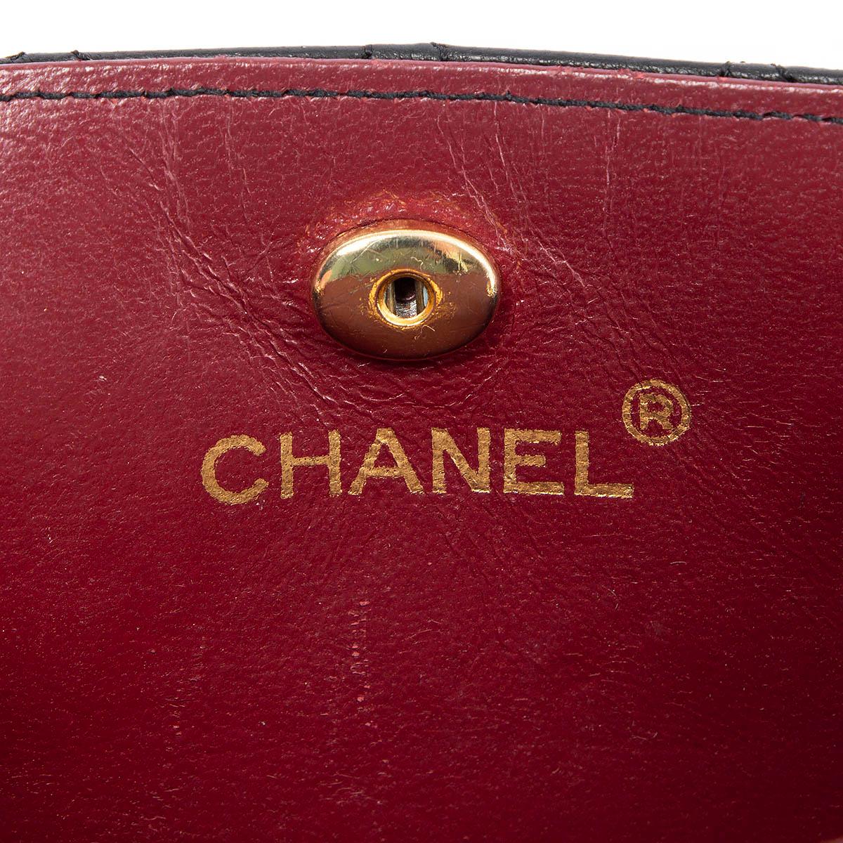Women's CHANEL black quilted leather VINTAGE MINI SQUARE Shoulder Bag