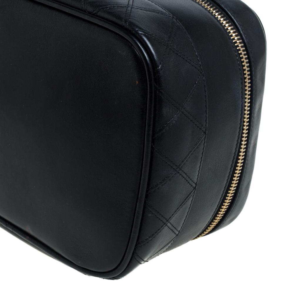 Chanel Black Quilted Leather Vintage Vanity Bag 2