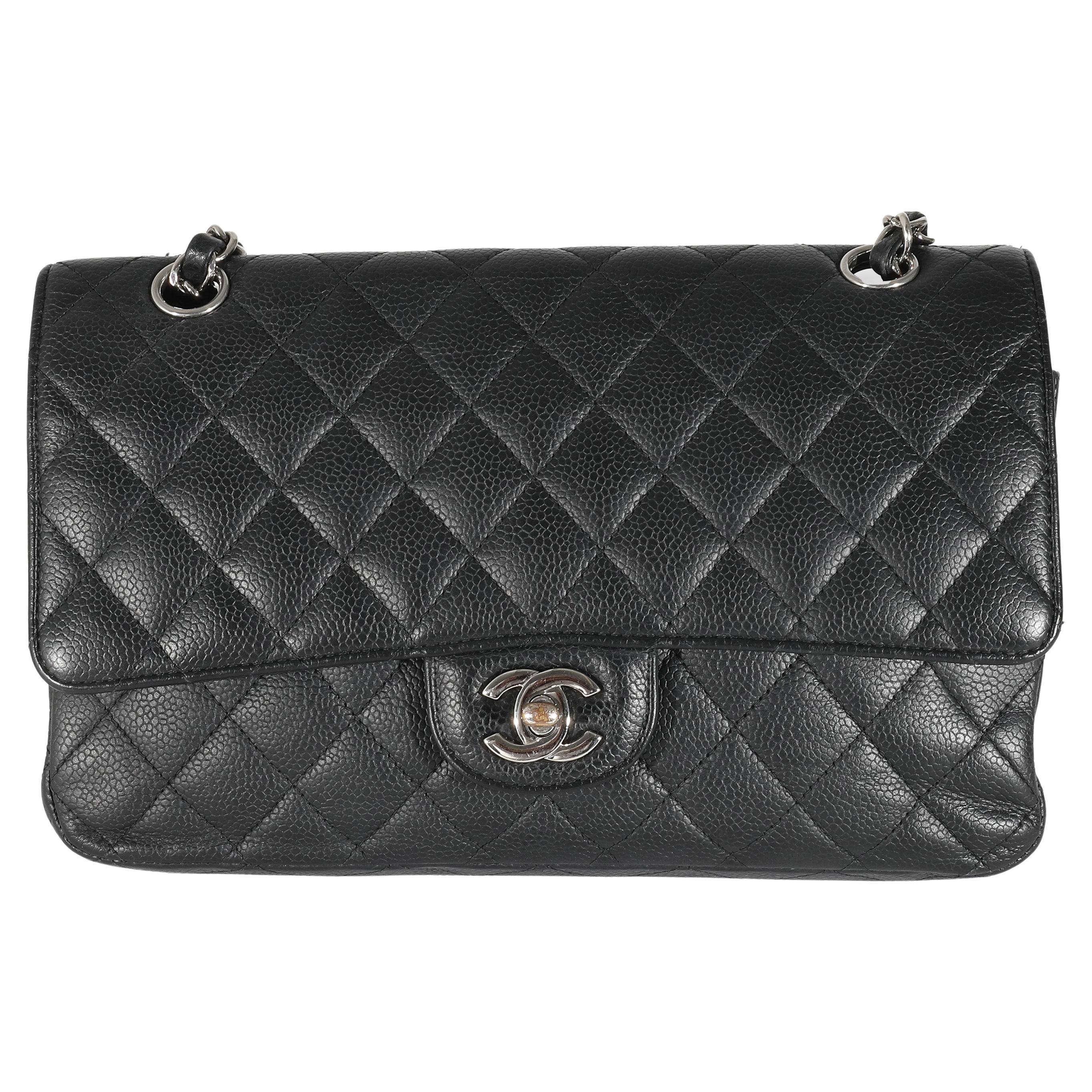 Chanel Black Quilted Medium Classic Double Flap Bag For Sale