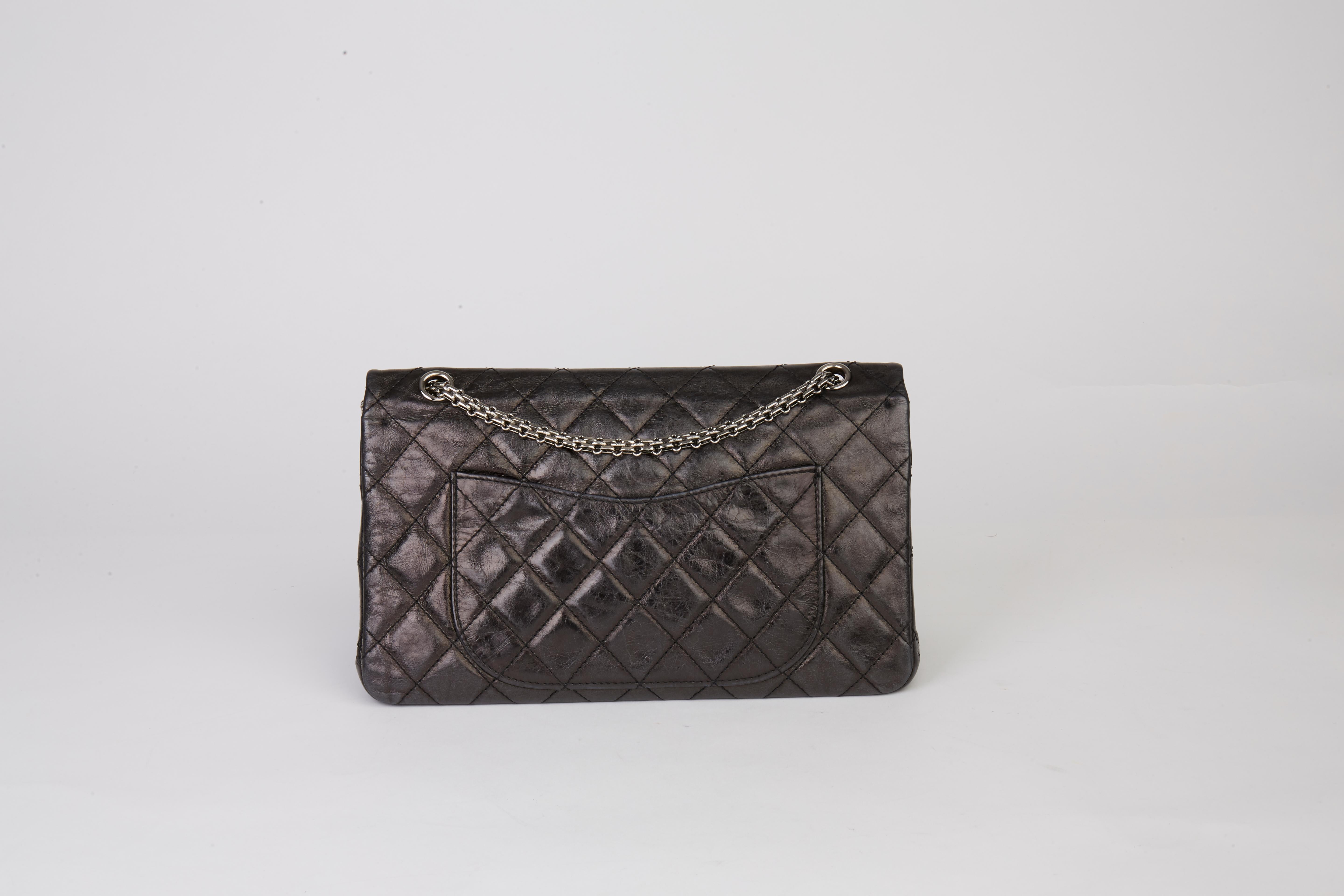 Women's Chanel Black Quilted Metallic Aged Calfskin 2.55 Reissue 227 Double Flap Bag