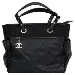 Chanel - Fourre-tout matelassé Paris Biarritz - noir